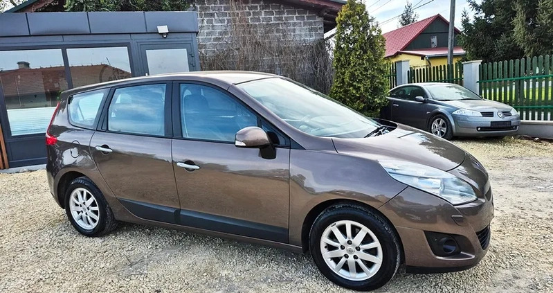 Renault Grand Scenic cena 17600 przebieg: 240000, rok produkcji 2009 z Przysucha małe 704